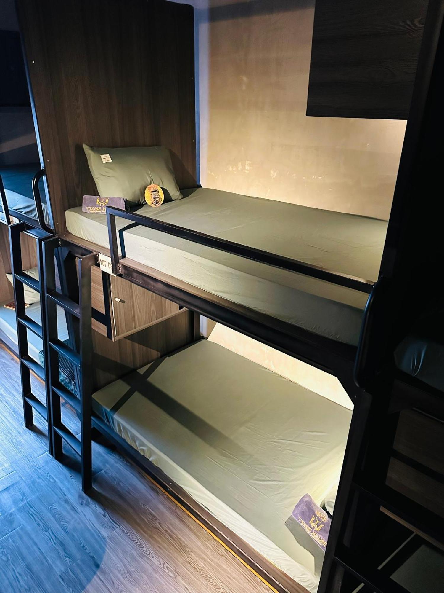 T Zone Hostel - Quiet Place, Near China Town,Ho Thi Ky Street Food,Cafe,Beer Хошимін Екстер'єр фото